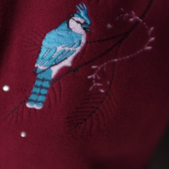 COPY - Classic Editions Red Fleece Vest with Embroidered Bird Design Size L - Picture 3 of 10